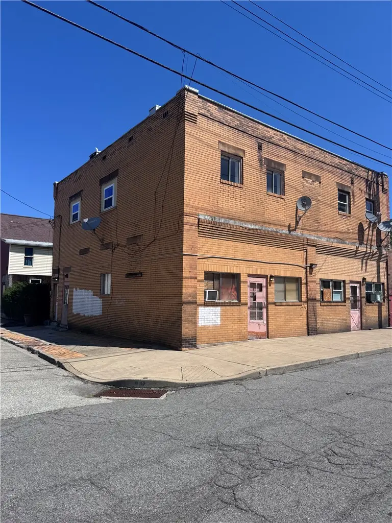 322-324 Atlantic Ave, McKeesport, PA 15132 - #1