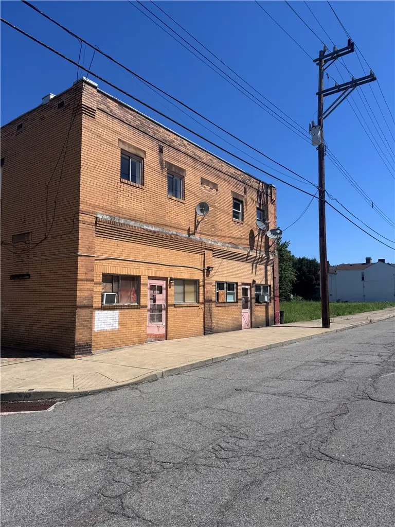 322-324 Atlantic Ave, McKeesport, PA 15132 - #2