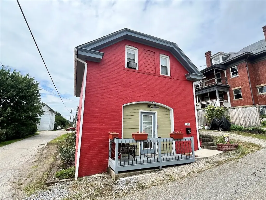 154 1/2 W Greene Street, Waynesburg, PA 15370 - #1