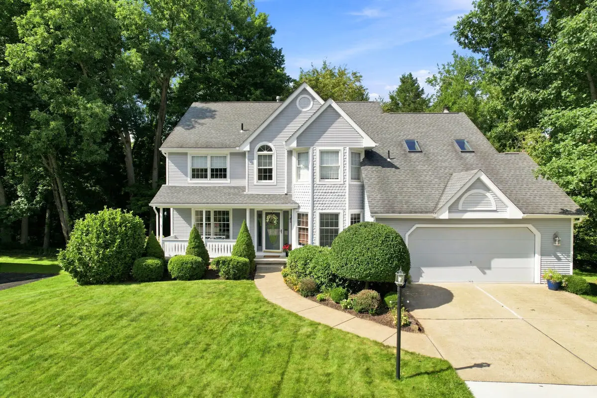 214 Scarborough Dr, Cheswick, PA 15024 - #1