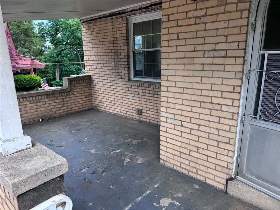 1207 Justine Street, Pittsburgh, PA 15204 - #2