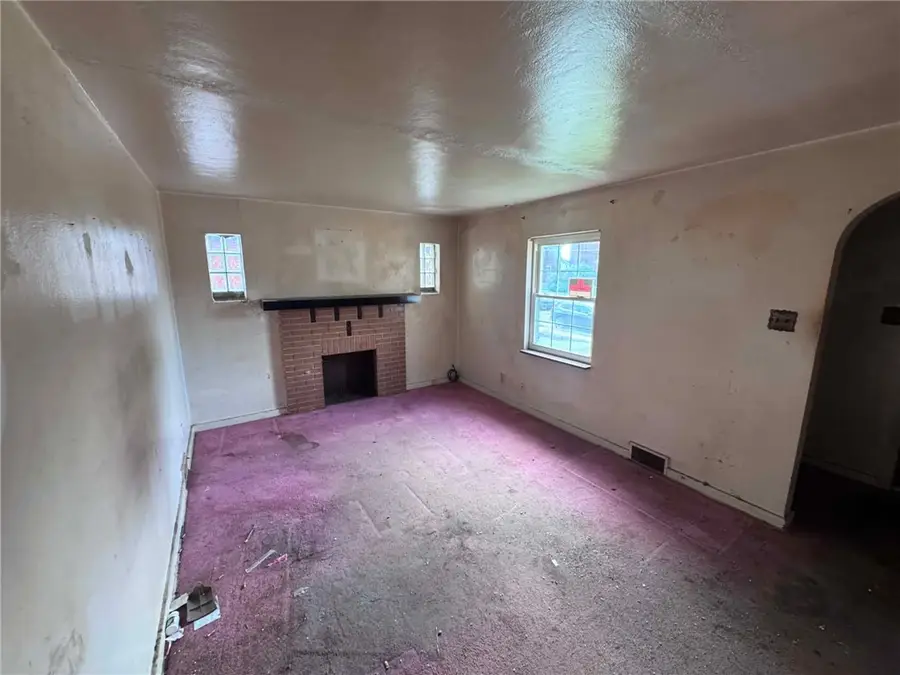1207 Justine Street, Pittsburgh, PA 15204 - #3