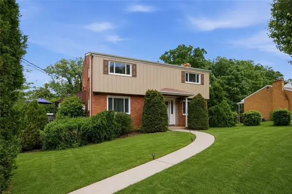 129 Dwellington Dr, Valencia, PA 16059