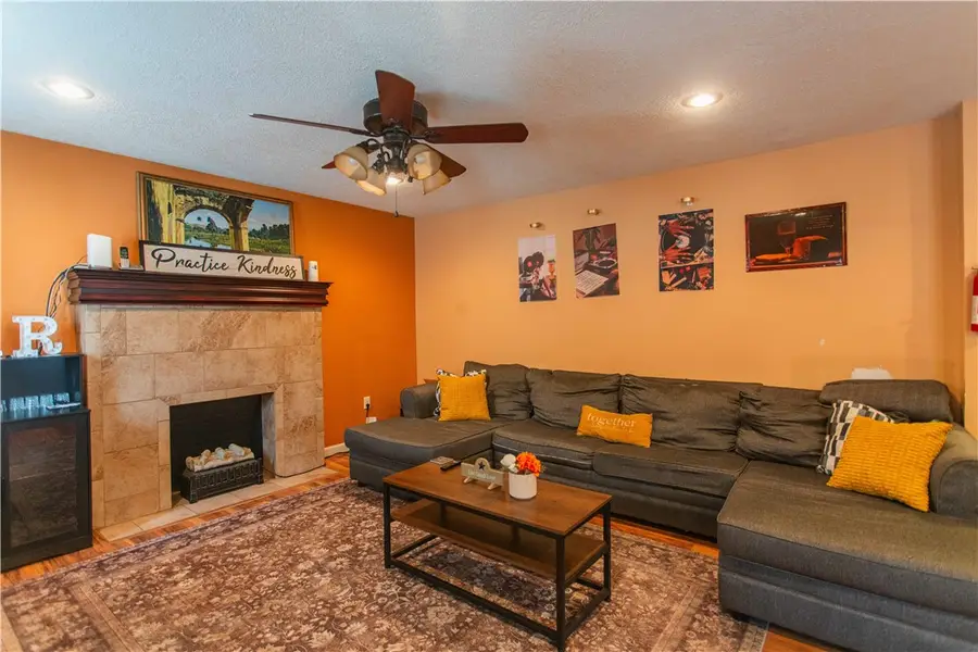 1530 6th Ave., Freedom, PA 15042 - #2