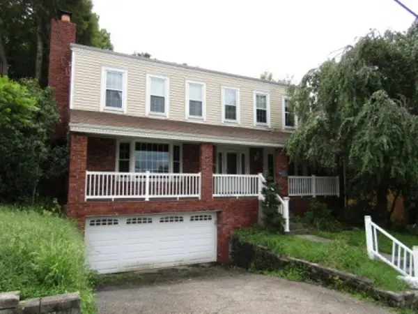 123 Olancha Ave, Pittsburgh, PA 15227