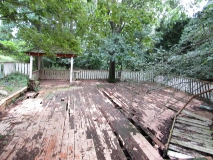 123 Olancha Ave, Pittsburgh, PA 15227 - #2
