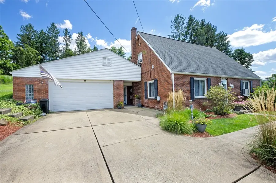 3127 Chestnut St, Murrysville, PA 15668 - #3