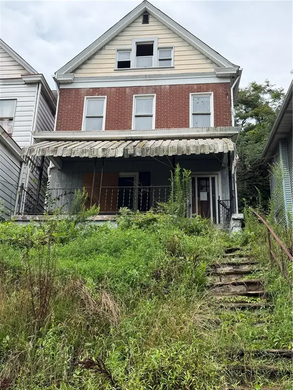 421 Fairview Avenue, Turtle Creek, PA 15145