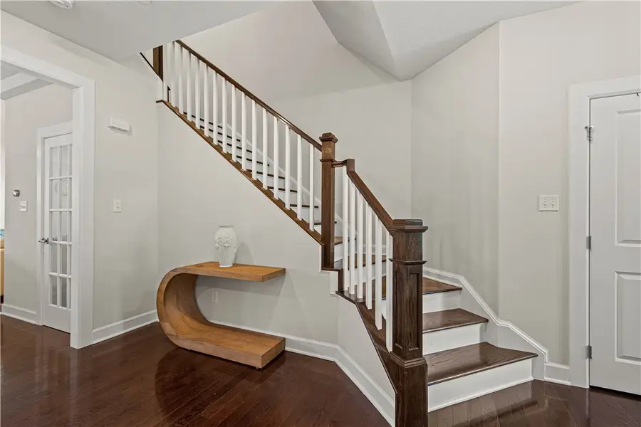 4305 Spruce Rd., Gibsonia, PA 15044 - #2