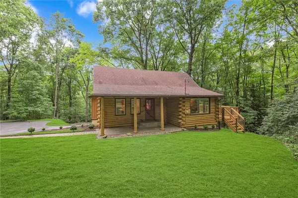 108 Pikes Corner, Beaver Falls, PA 15010