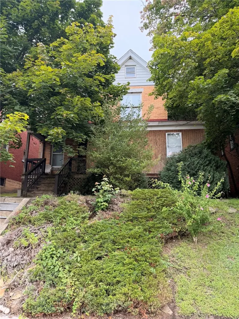 310 Broadway Ave, McKees Rocks, PA 15136 - #1