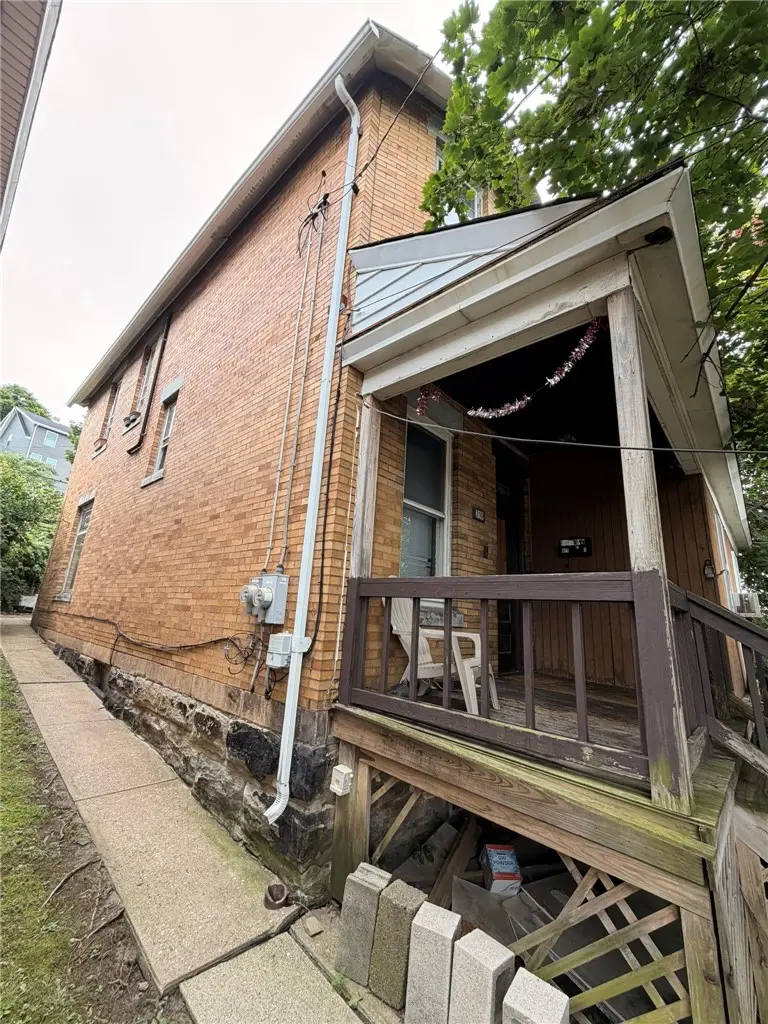 310 Broadway Ave, McKees Rocks, PA 15136 - #3