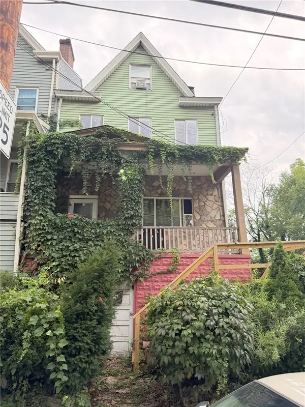 2667 Brighton Rd, Pittsburgh, PA 15212
