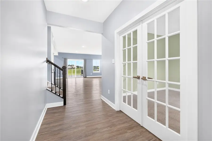1057 Wedgewood Dr, Penn, PA 15644 - #3