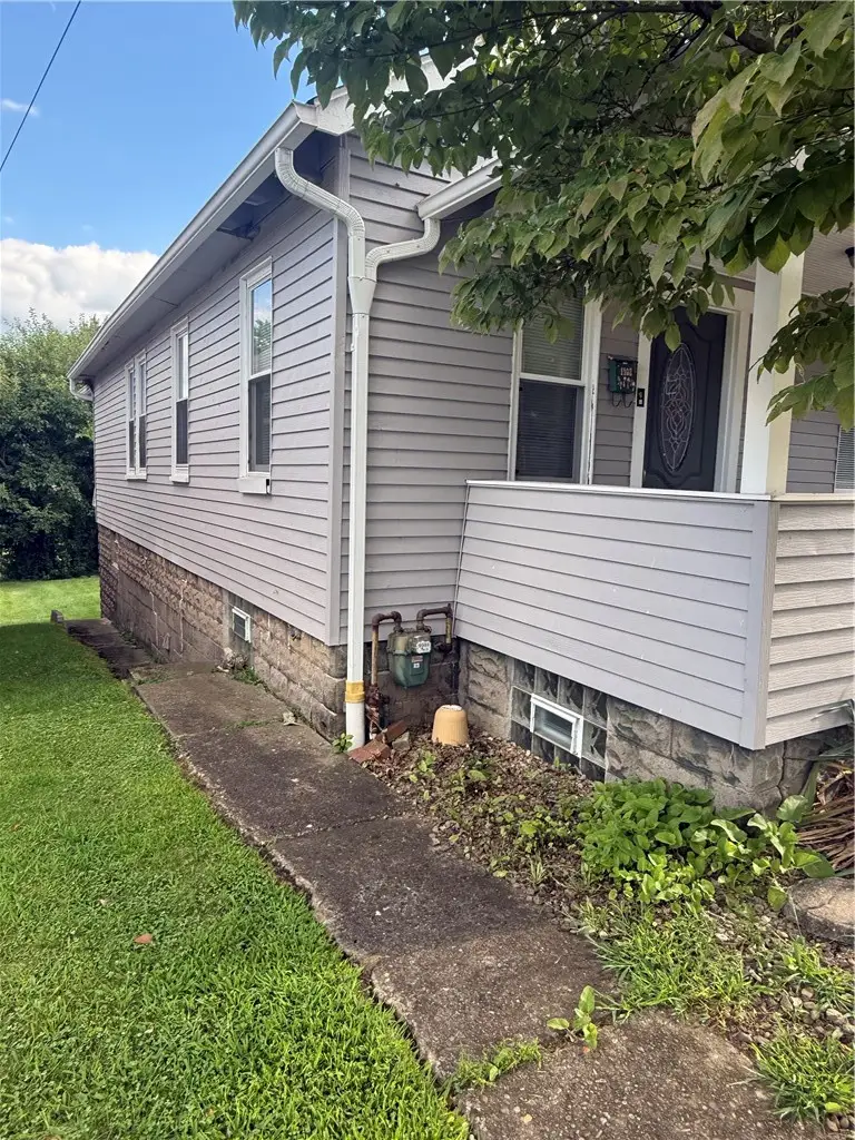 1108 8th Ave, Brackenridge, PA 15014 - #3