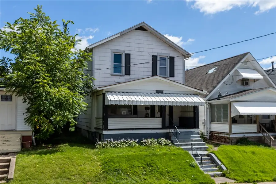 1332 Orchard Ave, New Kensington, PA 15068 - #2