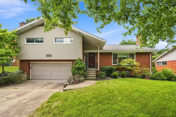 1108 Folkstone Drive, Pittsburgh, PA 15243