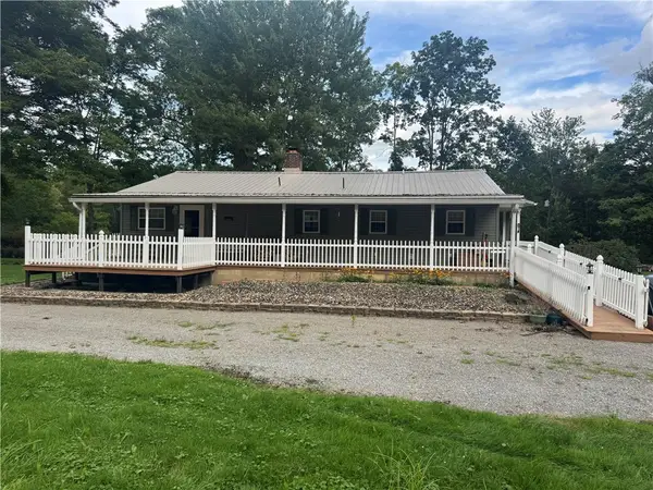 120 Wolf Lane, Slippery Rock, PA 16057