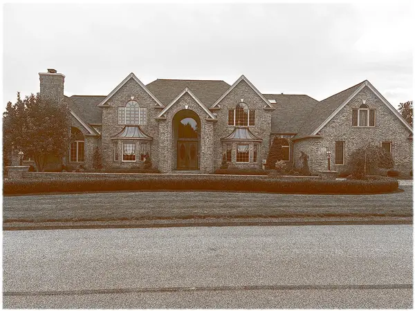 6002 Great Oak Dr, Export, PA 15632