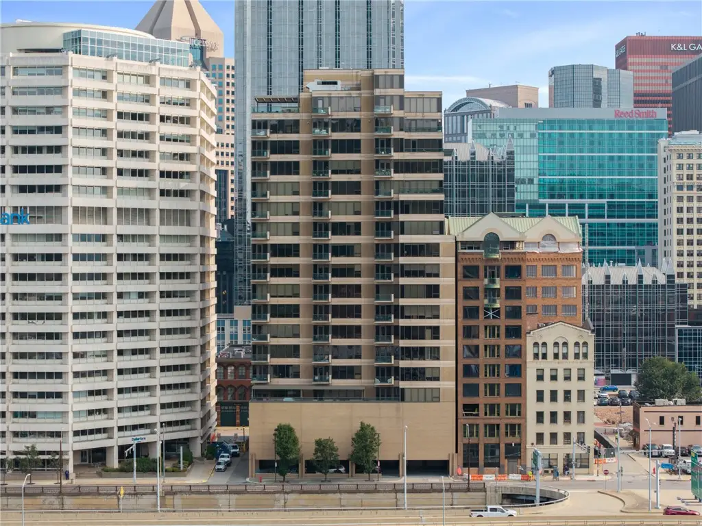 151 Fort Pitt Blvd #802, Pittsburgh, PA 15222 - #1