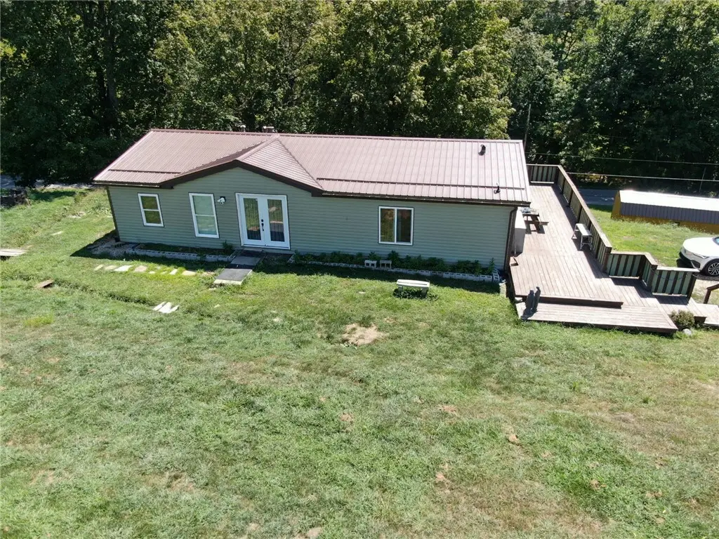 1041 Barr Run Rd, Marianna, PA 15345 - #1