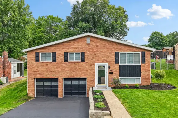 2853 O Neill Drive, Bethel Park, PA 15102