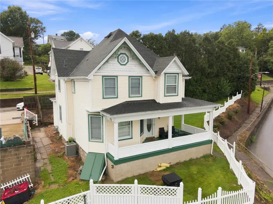 426 Shady Avenue, Charleroi, PA 15022 - #2