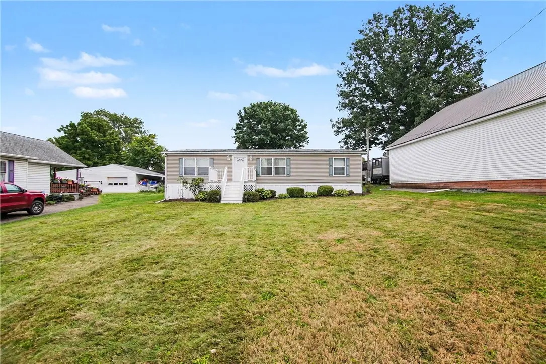 433 Hansen Ave, Ellwood City, PA 16117 - #1
