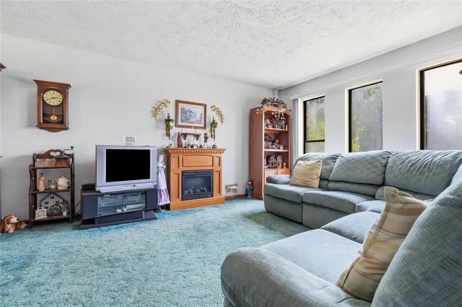 878 4th St, Baden, PA 15005 - #3