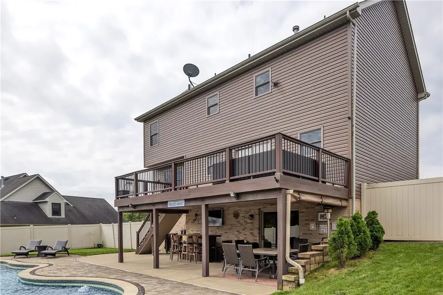 1050 Windy Oak Dr, Pittsburgh, PA 15239 - #3