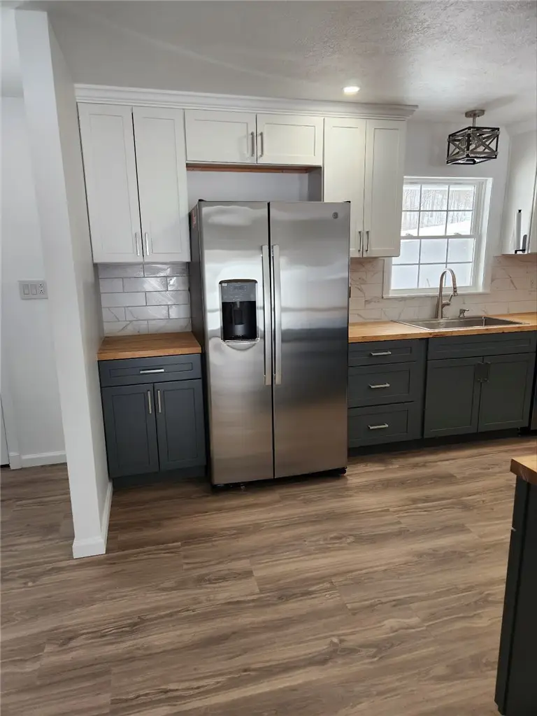 633 Bartleyville Rd, Burgettstown, PA 15021 - #3