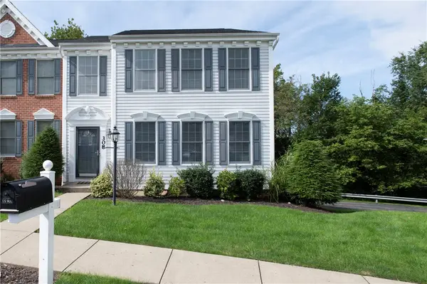 308 Trotwood Dr, Coraopolis, PA 15108