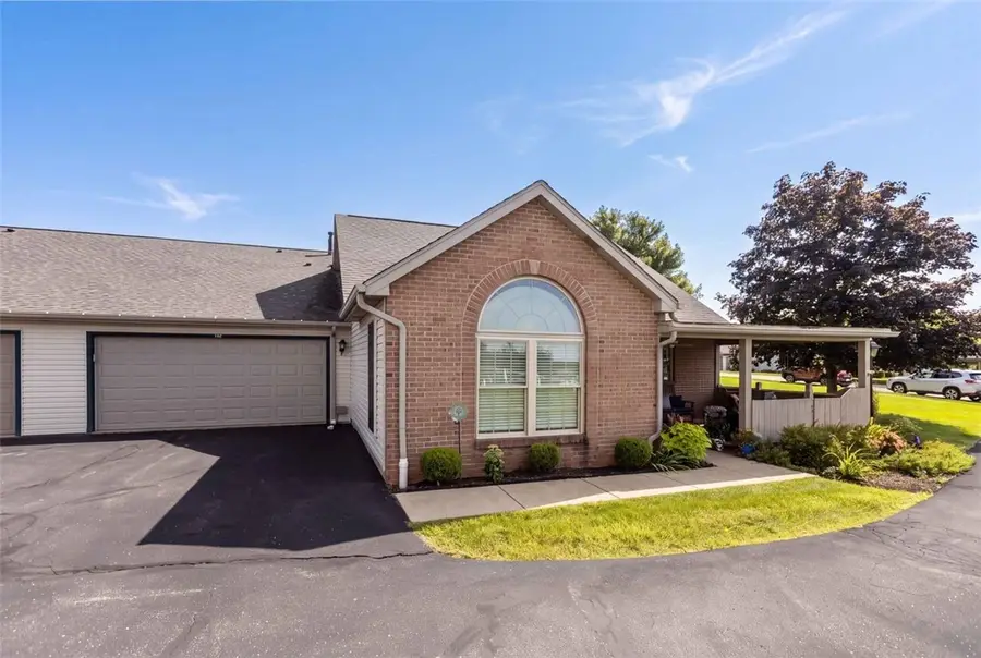 105 Carriage Dr, Freedom, PA 15042 - #2