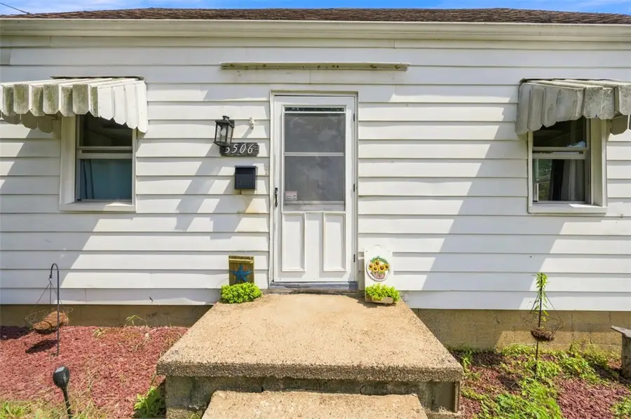 3506 College Ave, Beaver Falls, PA 15010 - #3