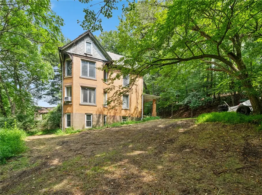 5740 Mamont Rd, Murrysville, PA 15668 - #2