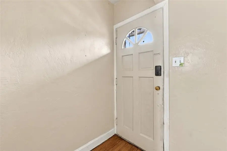 225 Rothman St, Pittsburgh, PA 15210 - #2