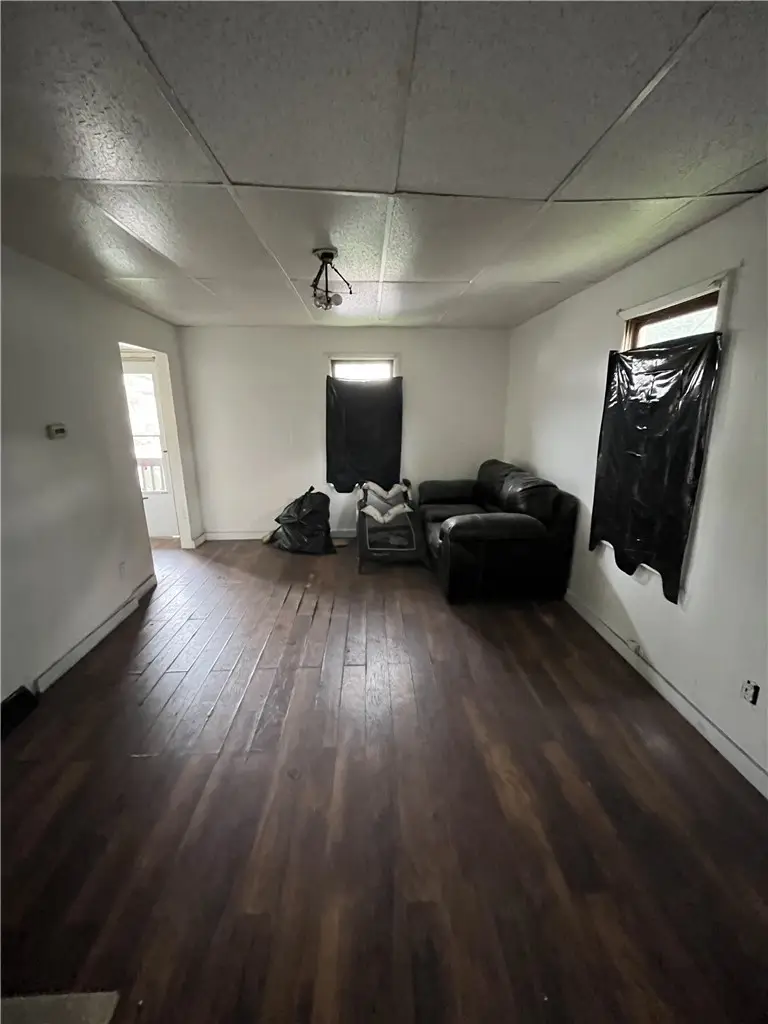535 E Washington St, Rochester, PA 15074 - #2