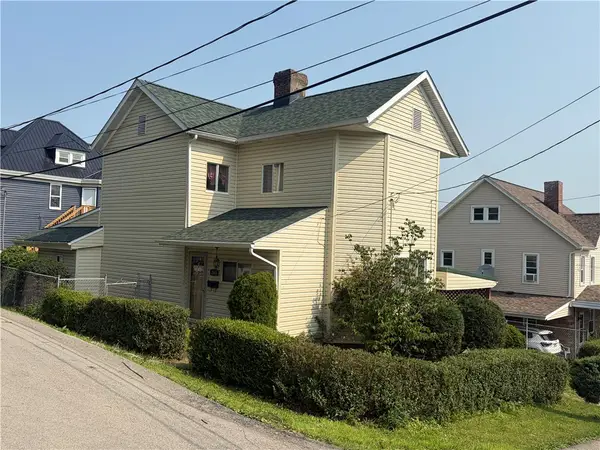 260 6th St, California, PA 15419