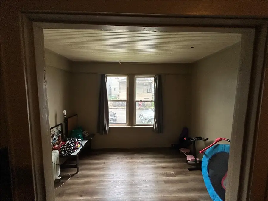 2605 Stewart St, McKeesport, PA 15132 - #2