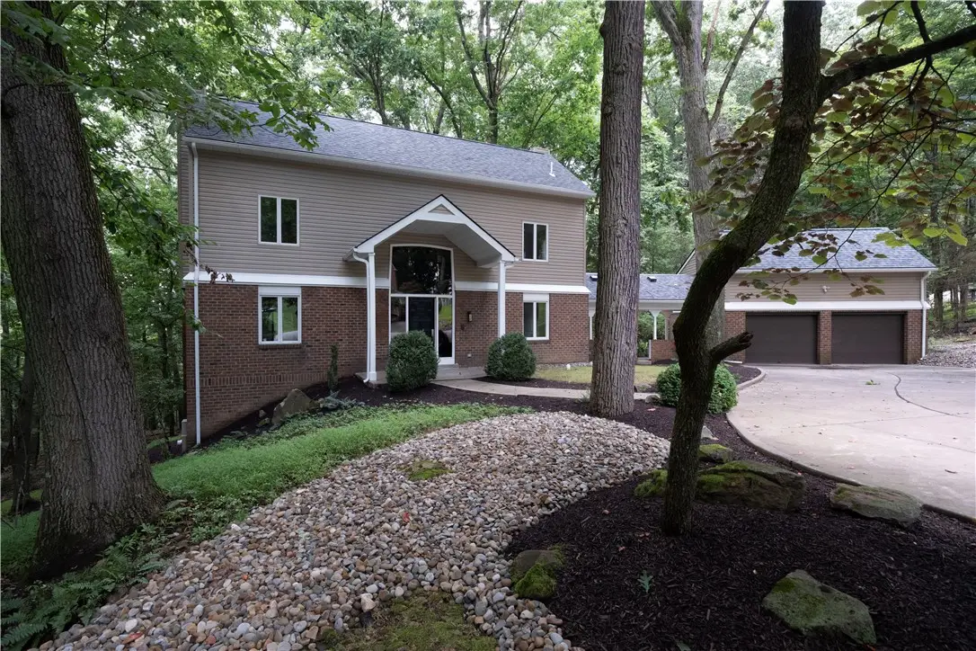 9843 Woodland Rd North, Pittsburgh, PA 15237 - #1
