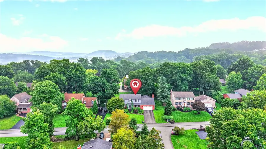 1502 Woodview Drive, Greensburg, PA 15601 - #2