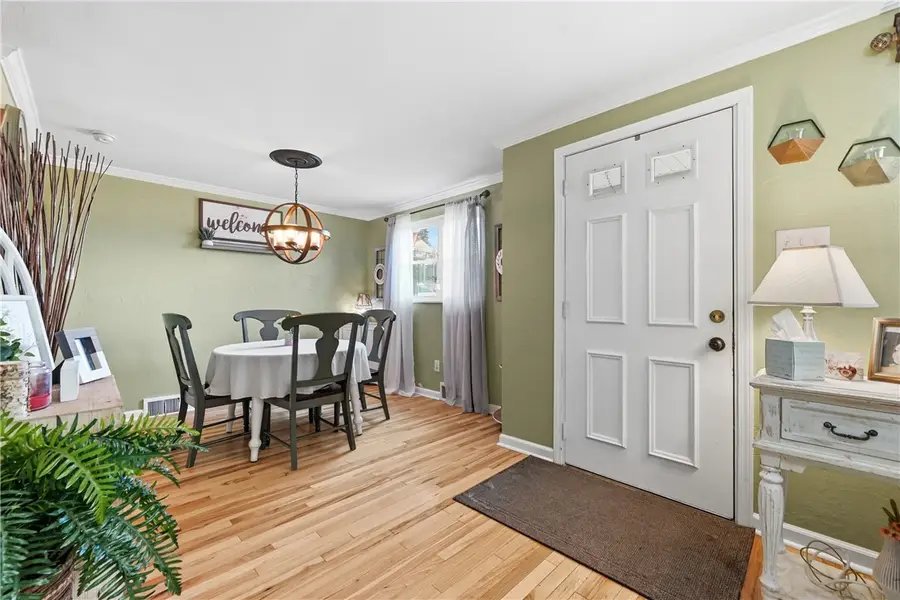 259 Meadowdell Drive, Pittsburgh, PA 15227 - #2