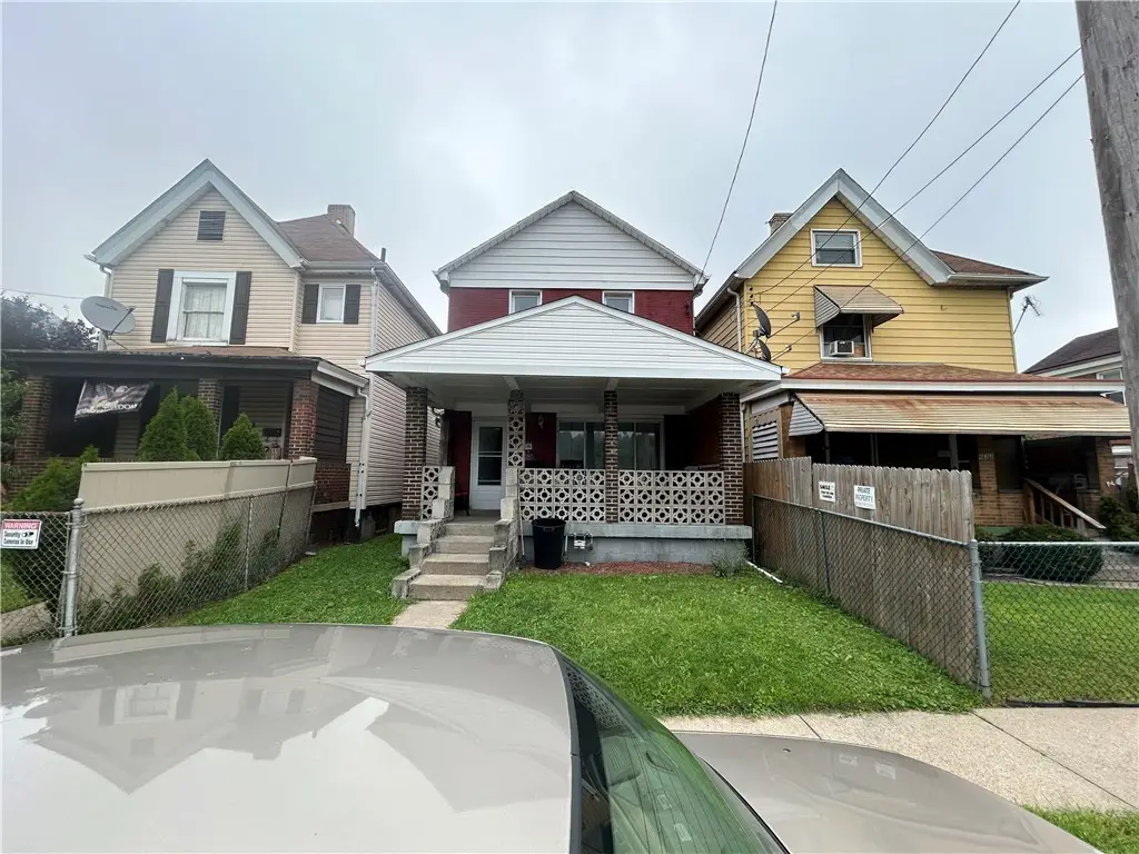 631 Allegheny Ave, Glassport, PA 15045 - #1