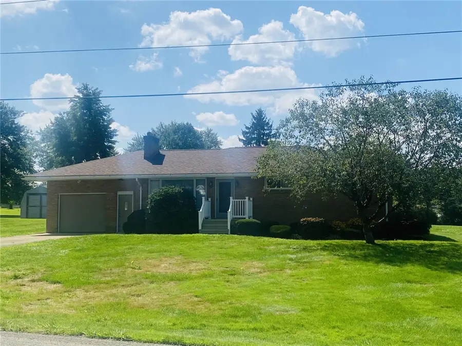 200 Mapeat Lane, New Castle, PA 16101 - #2