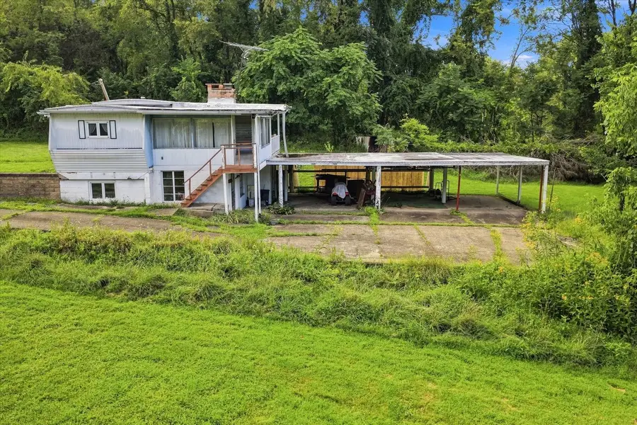 4375 Jolene Lane, New Kensington, PA 15068 - #3