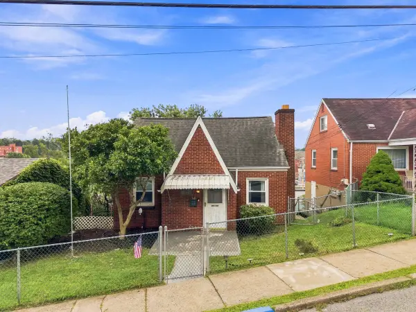 321 5th Avenue, Carnegie, PA 15106