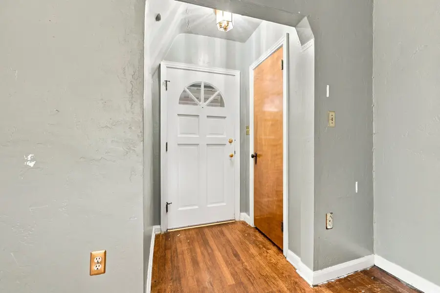 321 5th Avenue, Carnegie, PA 15106 - #3