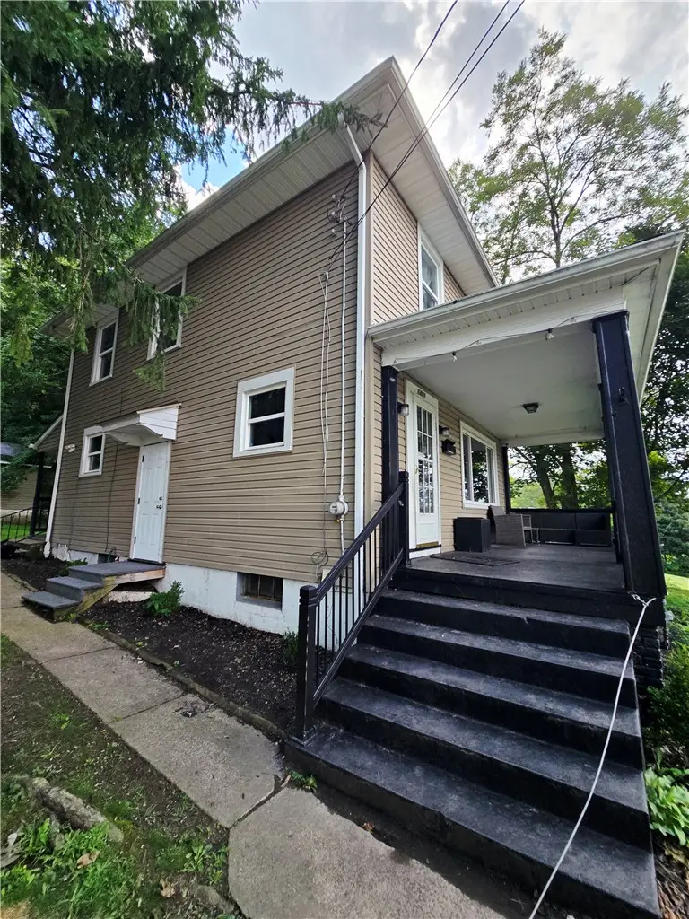 1401 Wade Street Ext, Aliquippa, PA 15001 - #2