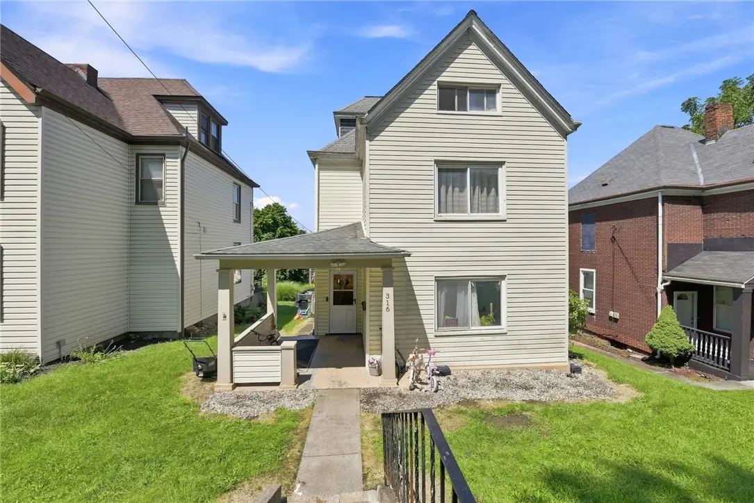 316 Welsh Ave, Wilmerding, PA 15148 - #1