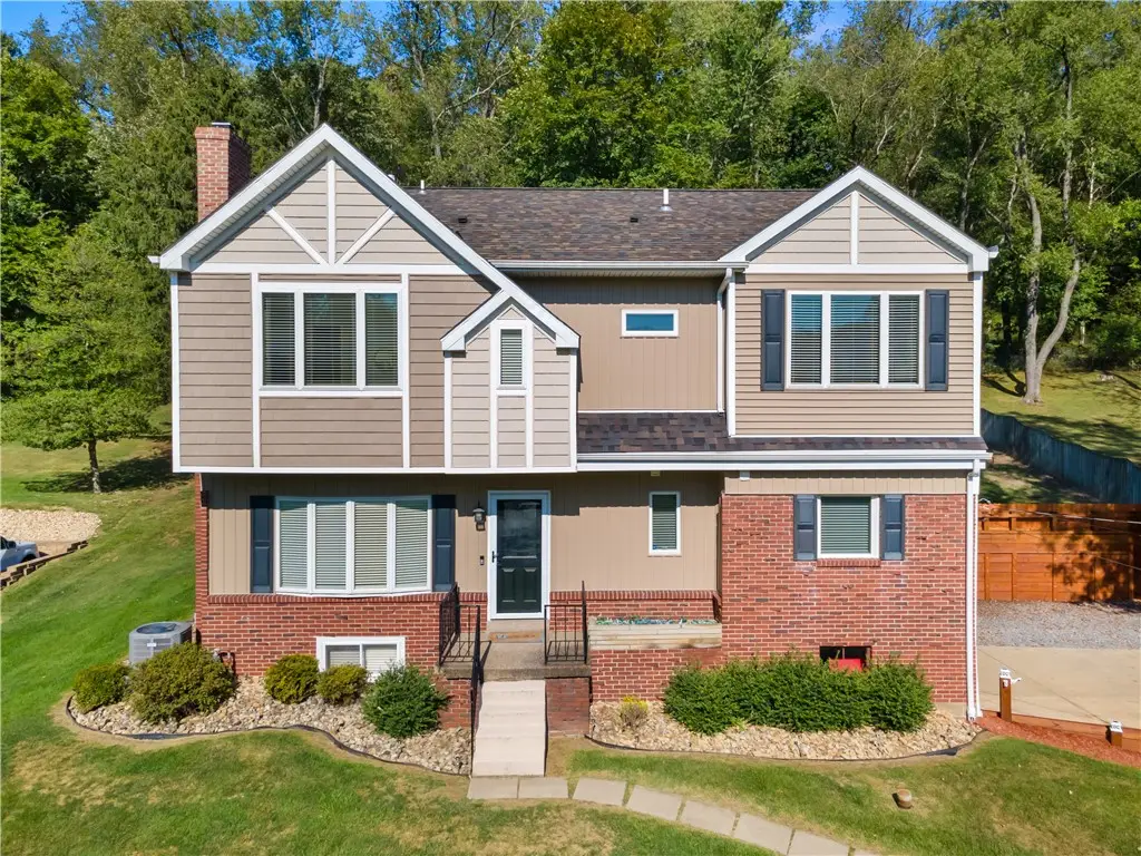 2467 Trotter Dr, Allison Park, PA 15101 - #1